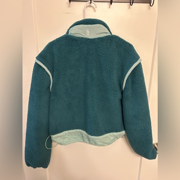 NWOT Free People Movement Courtside Faux Shearling Jacket in Botanical Combo - Picture 10 of 12